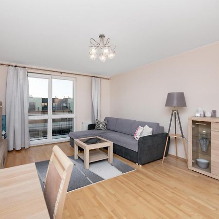 Cozy Corner: Apartment With Wifi And Private Balcony Вроцлав Экстерьер фото